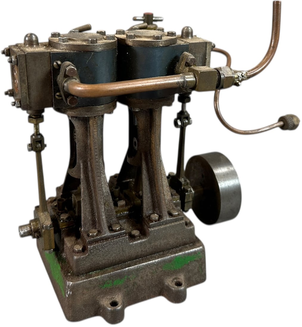 STUART SWAN VERTICAL TWIN MARINE STEAM ENGINE: 185. STUART SWAN VERTICAL TWIN MARINE STEAM ENGINE | Live steam. | 6" h. | (Excellent Condition) | $150 - $300