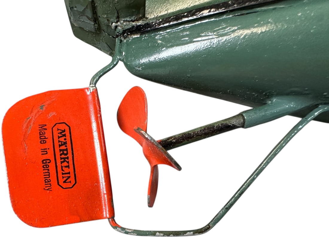 MEDIUM MARKLIN SUBMARINE - 5