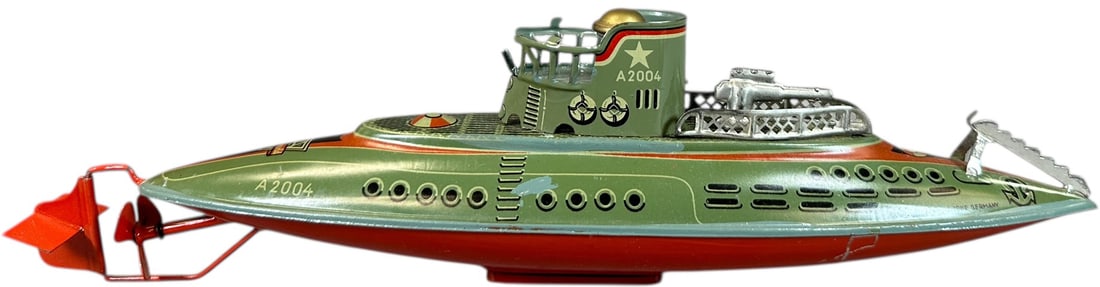 ARNOLD LITHOGRAPHED SUBMARINE U-BOAT: 206. ARNOLD LITHOGRAPHED SUBMARINE U-BOAT | Germany, circa 1950, wind-up motor. | 11" l. | (Excellent Condition) | $250 - $500