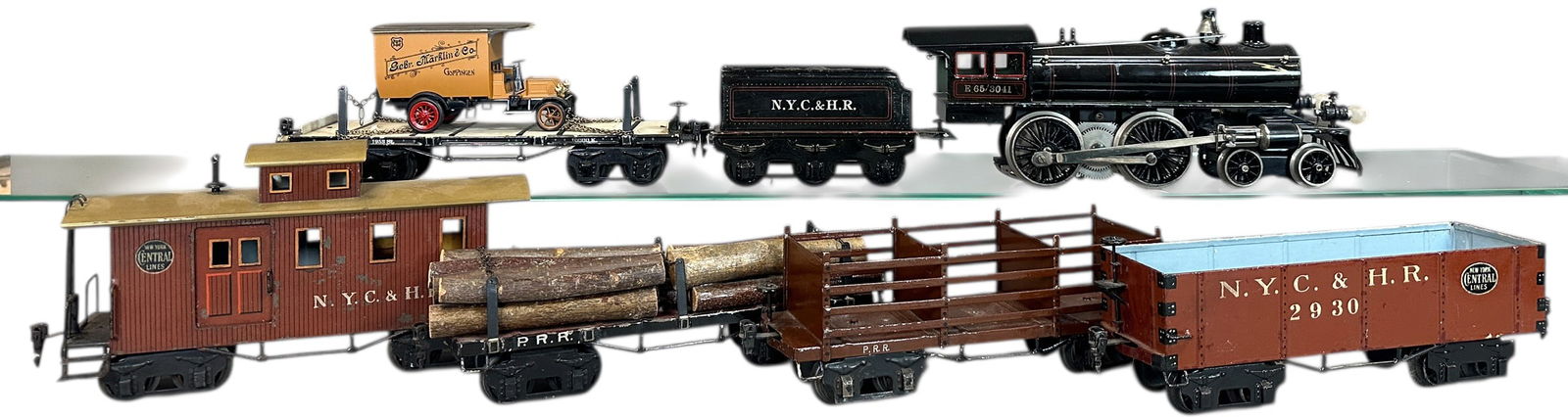 IMPRESSIVE MARKLIN AMERICAN MARKET FREIGHT: 271. IMPRESSIVE MARKLIN AMERICAN MARKET FREIGHT | Gauge 1, electric, litho loco with hand painted cars. | 13.5" l. loco | Minor touch-up to engine, tender & gondola, caboose roof replaced, otherwise (