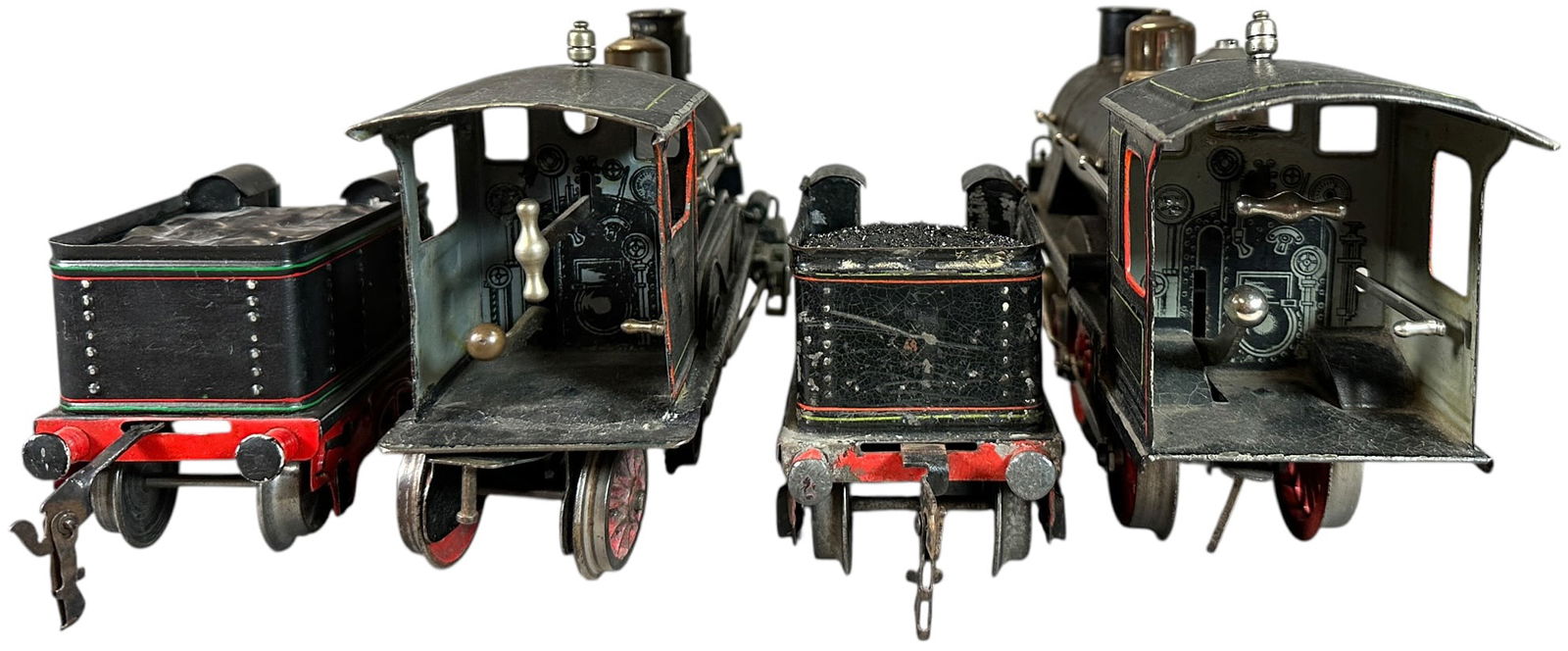 TWO CLOCKWORK MARKLIN LOCOMOTIVES - 5