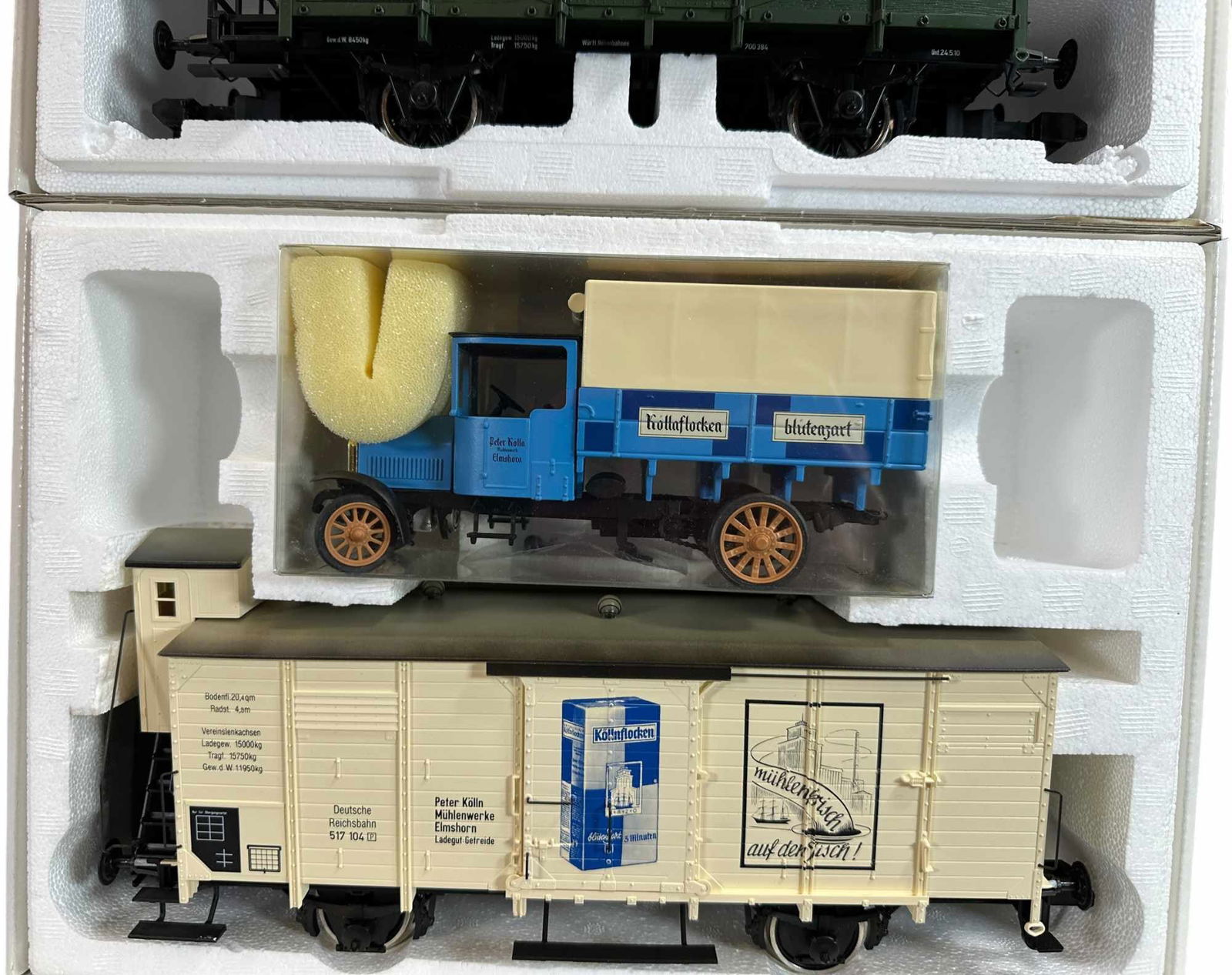 ASSORTED BOXED MARKLIN TRAIN SETS - 2