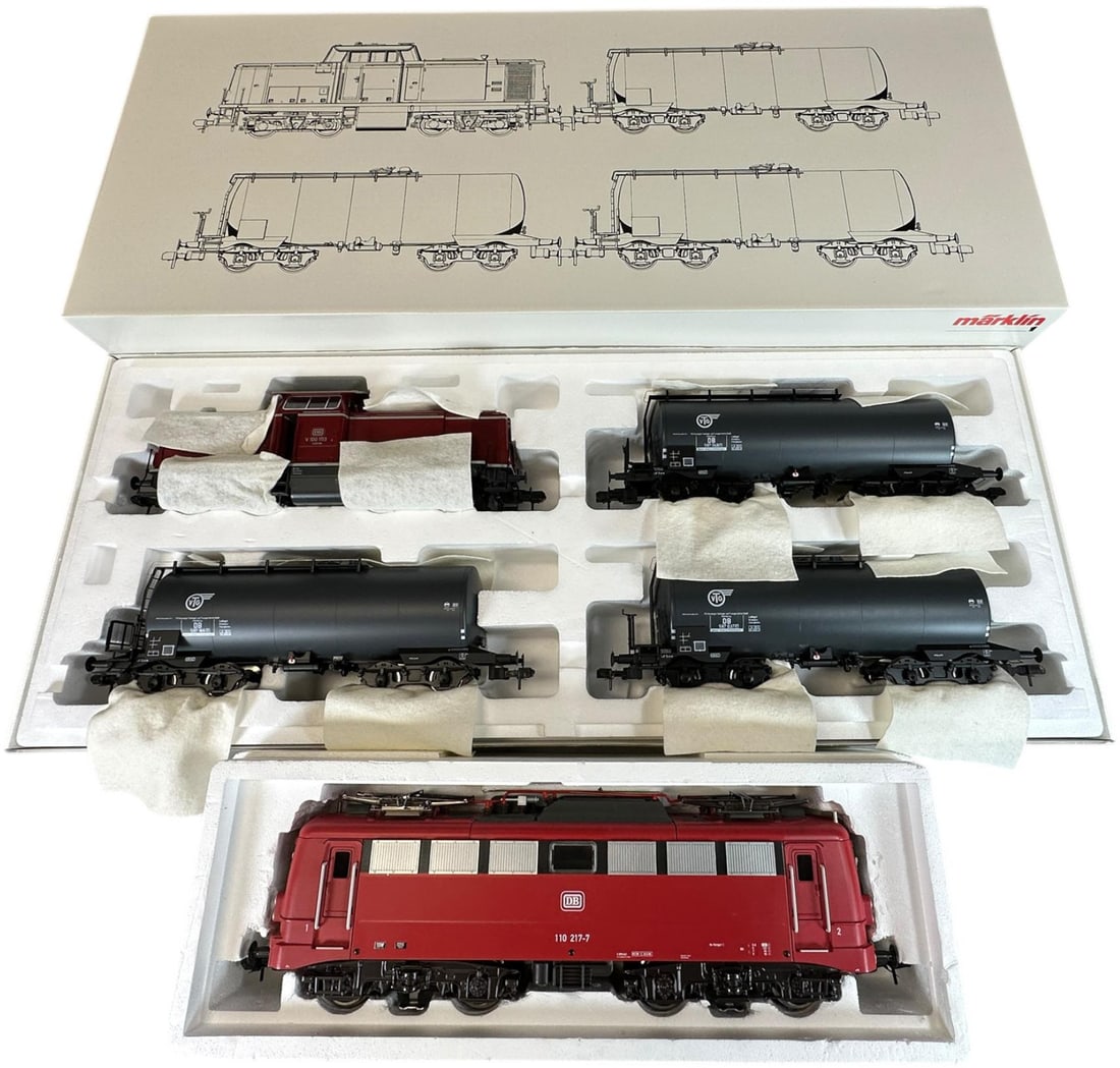 TWO BOXED MARKLIN 54212 TRAIN & 55721 FREIGHT (1 of 4)