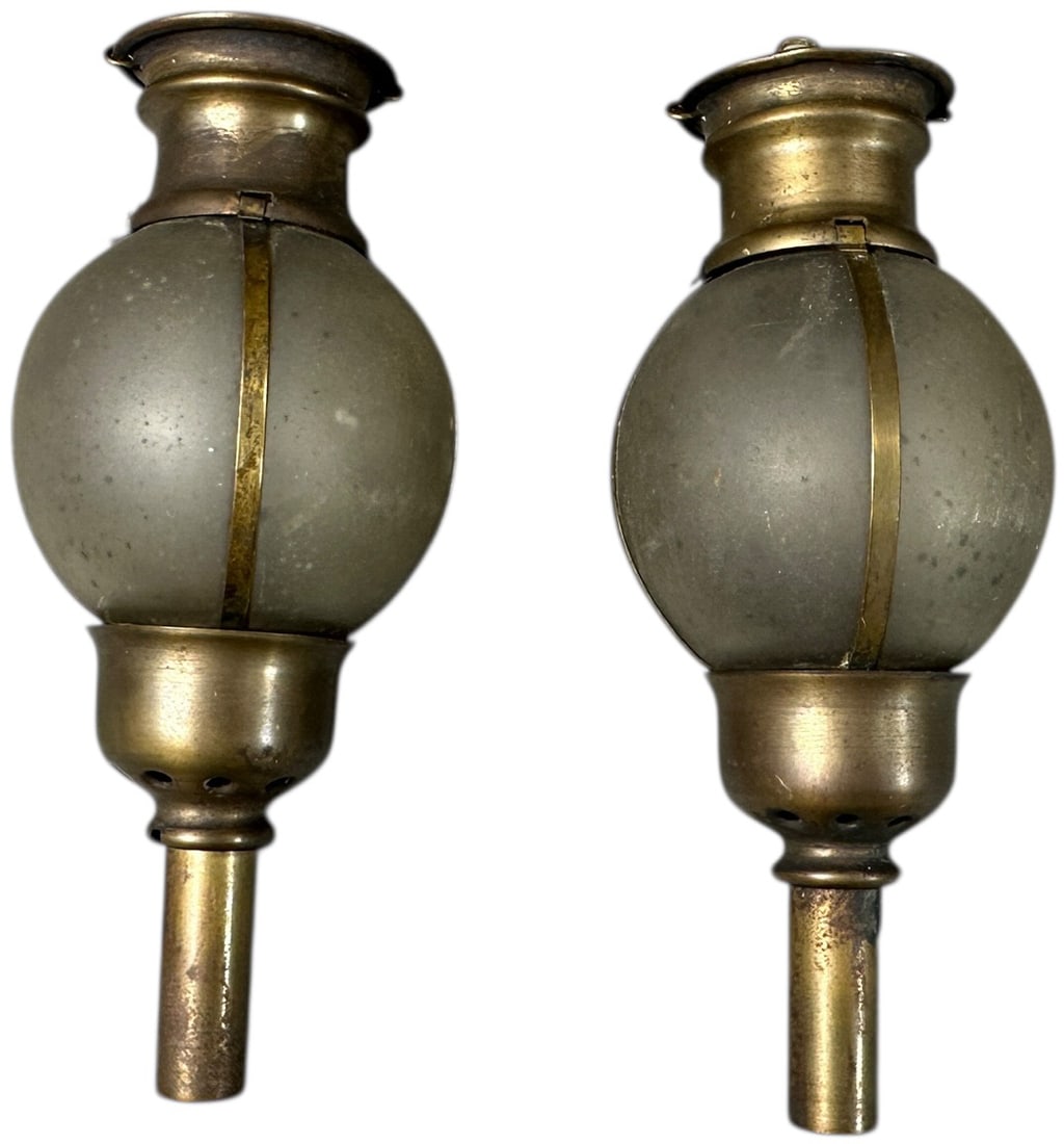 ORIGINAL MARKLIN OIL LAMP GLOBES (1 of 4)