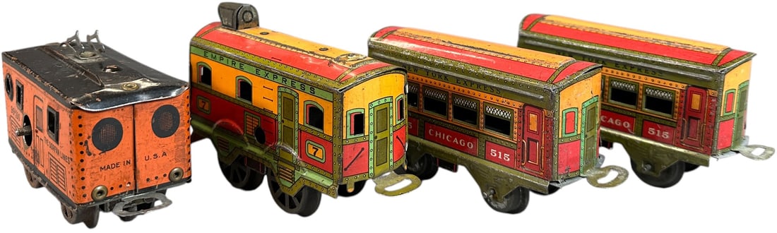 FLYER EMPIRE EXPRESS CARS W/ DORFAN LOCO: 405. FLYER EMPIRE EXPRESS CARS W/ DORFAN LOCO | O gauge, litho. | 4.5" l. loco | Expected amount of playwear to lithography, (Very Good to Excellent Condition) | $200 - $400