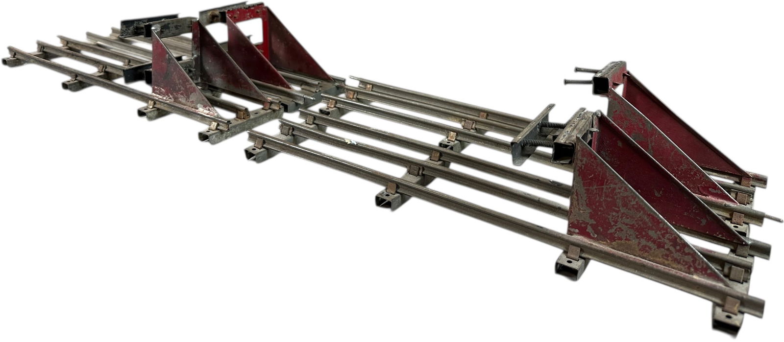 RARE EARLY LIONEL STANDARD GAUGE BUMPERS: 418. RARE EARLY LIONEL STANDARD GAUGE BUMPERS | Standard gauge. Provenance: Bradley Kaplan Collection. | 13.5" l. each | (Very Good to Excellent Condition) | $200 - $400