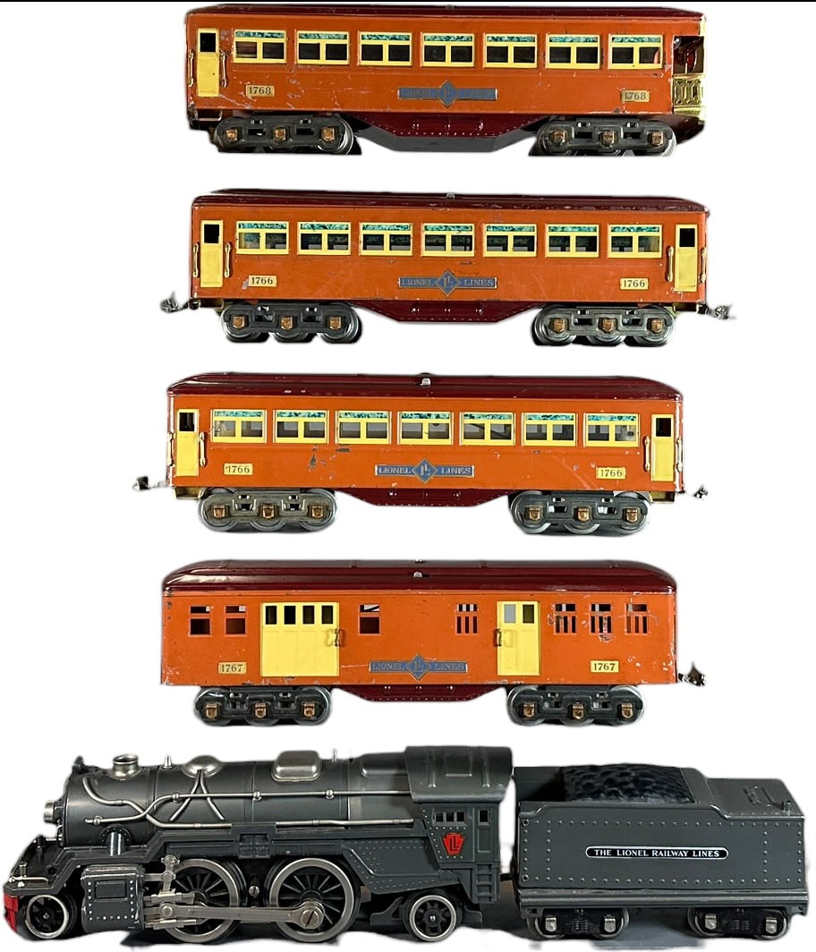 LIONEL 385E PASSENGER TRAIN SET: 430. LIONEL 385E PASSENGER TRAIN SET | Standard gauge. | 14.5" l. loco | Original cars while the locomotive and tender have repaints, overall displaying as (Excellent Condition) | $300 - $600
