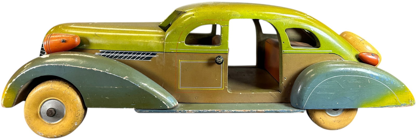 PRE-WAR JAPANESE WOODEN SEDAN (1 of 8)