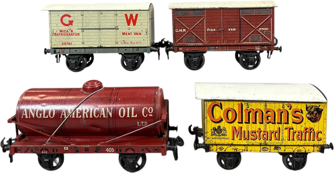 CARETTE COLEMAN MUSTARD & FREIGHT WAGONS (1 of 4)