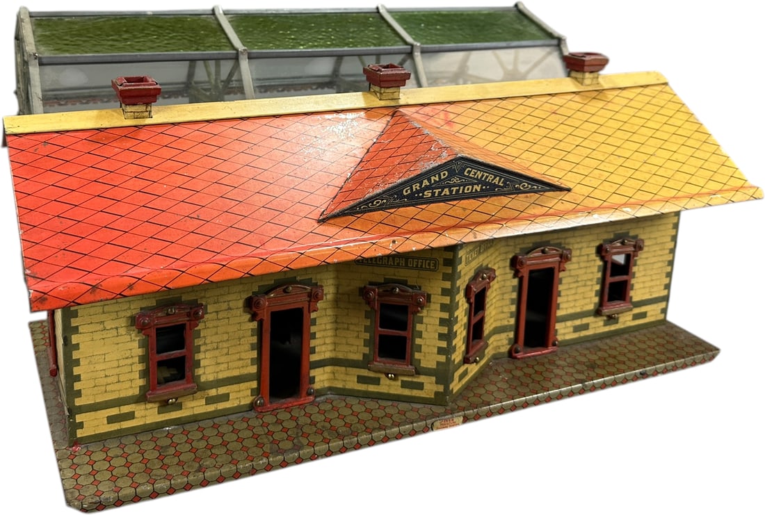 IVES GRAND CENTRAL GLASS AWNING STATION (1 of 10)