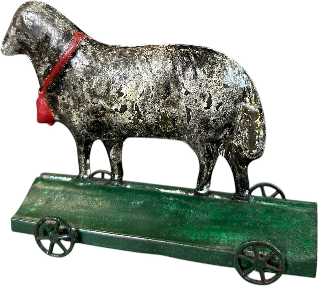 FALLOWS BLACK SHEEP ON PLATFORM - 5