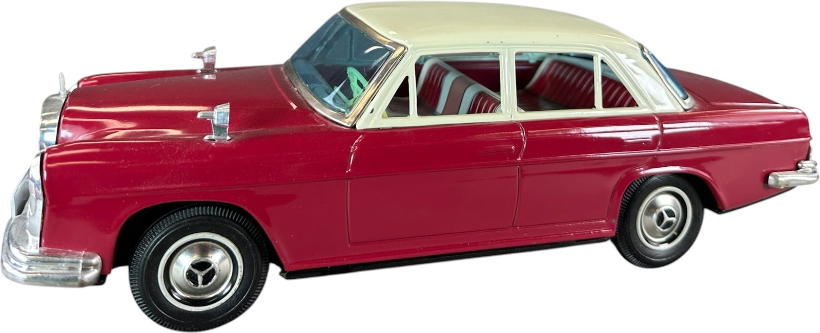 DAIYA MERCEDES BENZ 250S (1 of 13)