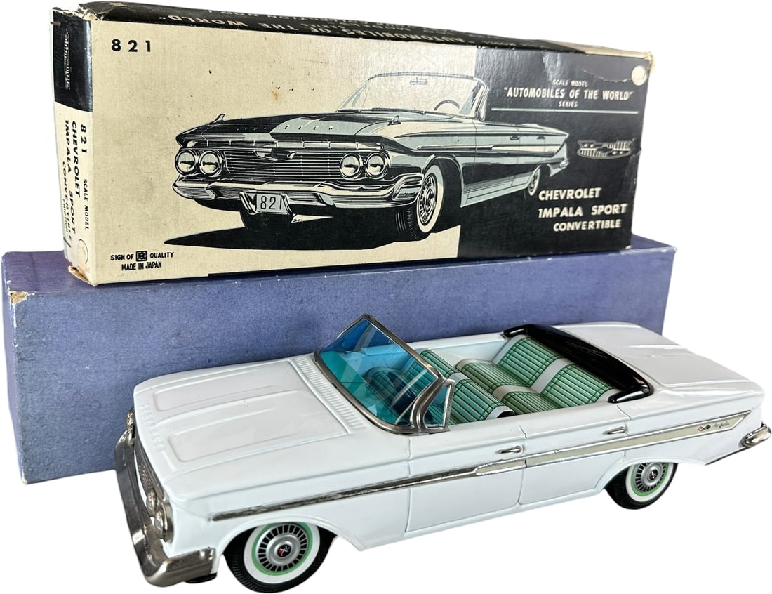 BOXED BANDAI CHEVY IMPALA SPORT CONVERTIBLE (1 of 12)