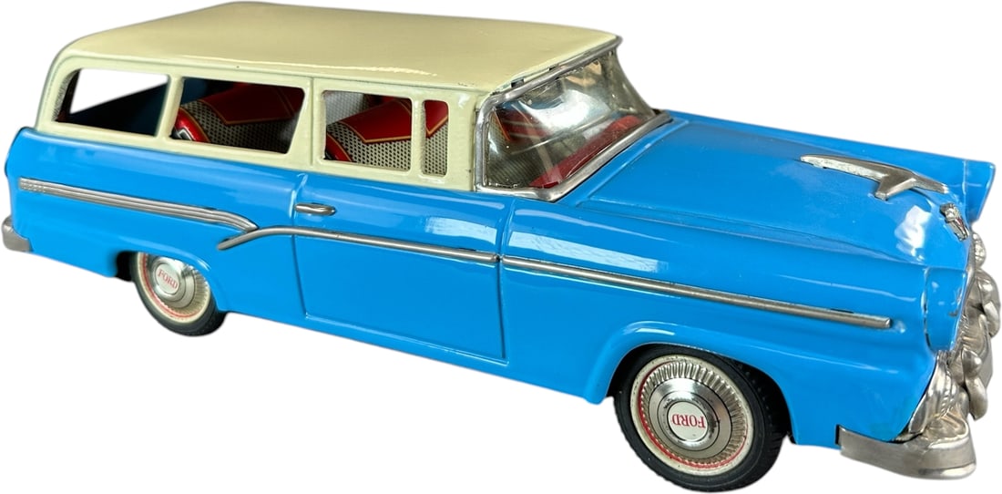 BANDAI 1959 FORD STATION WAGON (1 of 12)