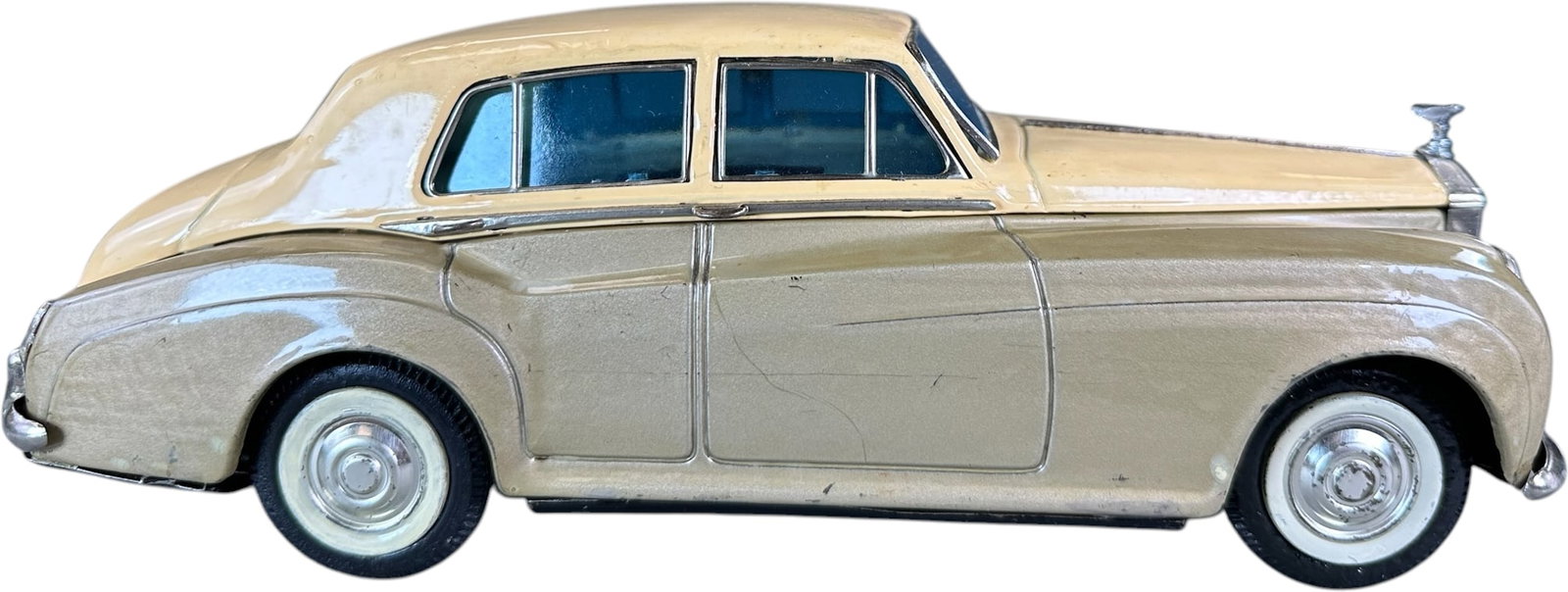 JAPANESE 1960S ROLLS ROYCE (1 of 10)