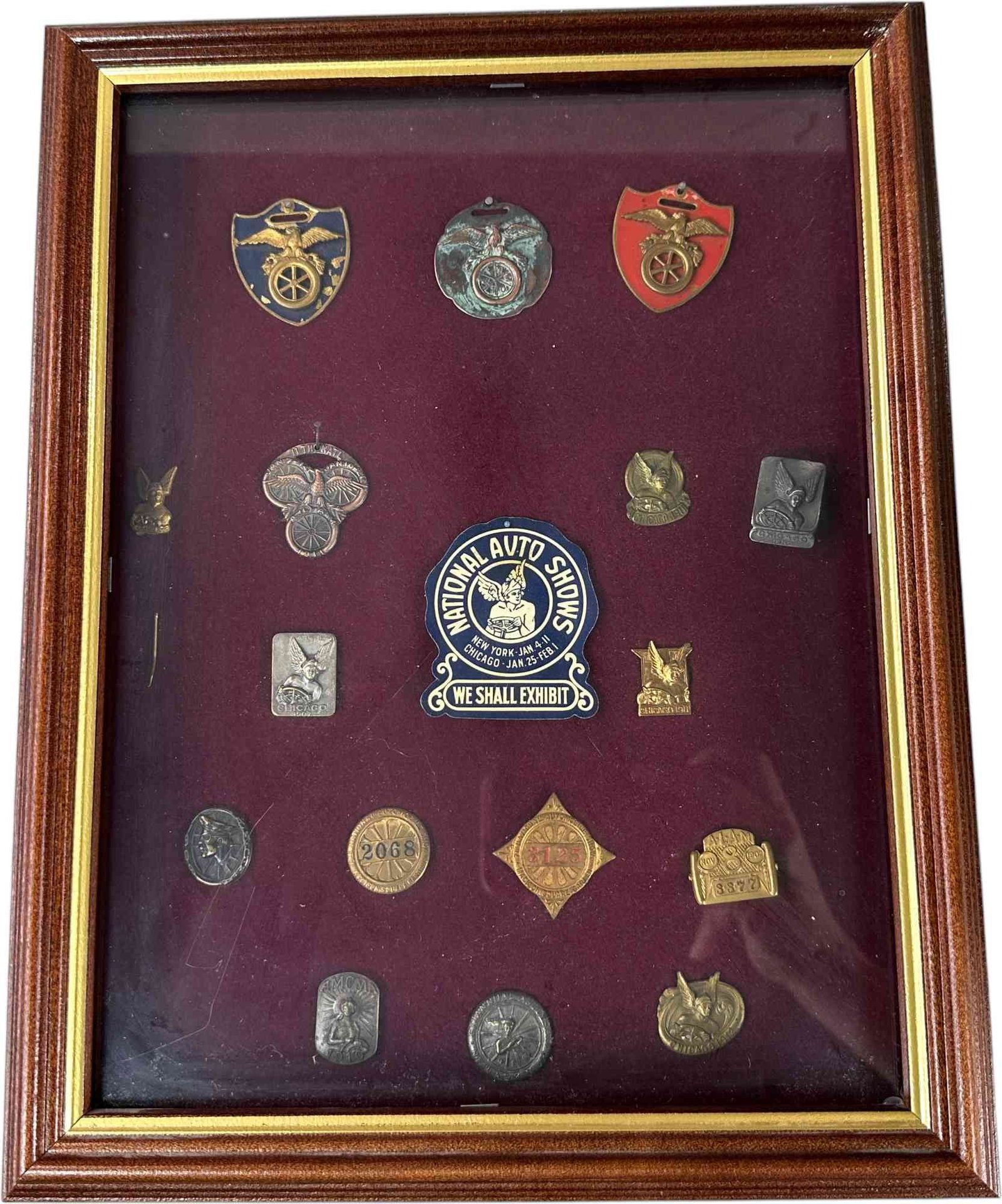 COLLECTION OF AUTOMOBILE CLUB BADGES AND PINS (1 of 4)