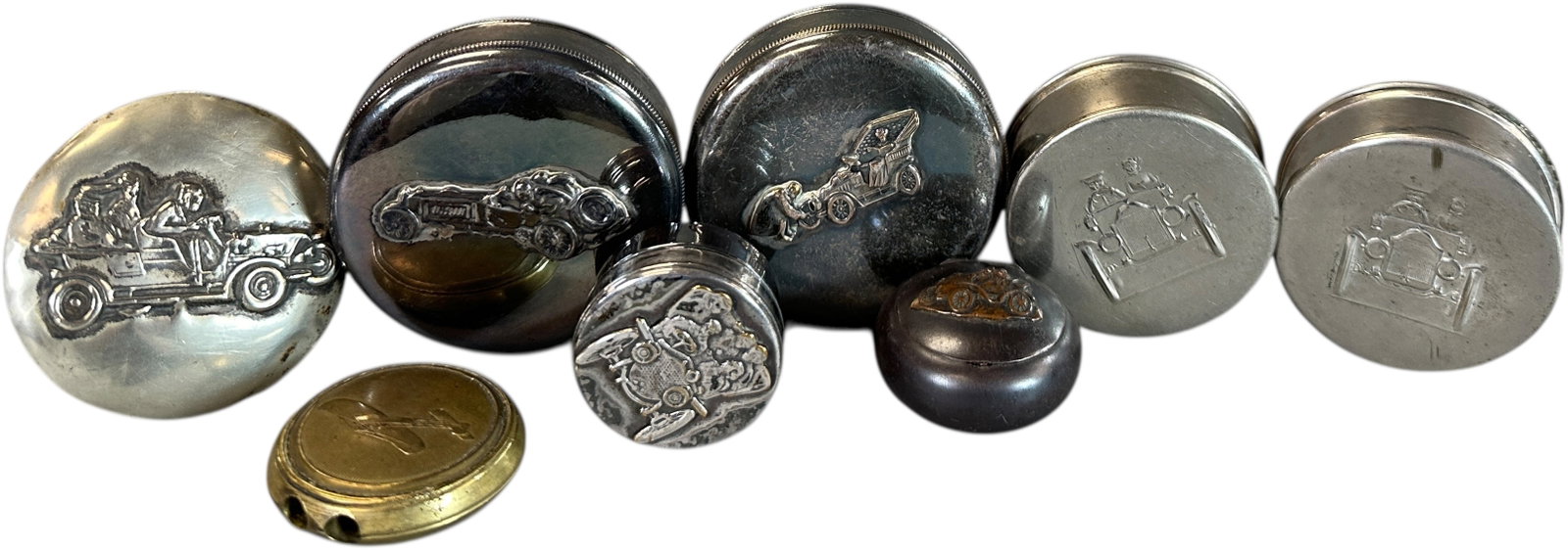 GROUPING AUTO THEMED OF CUPS AND PILL BOXES (1 of 5)