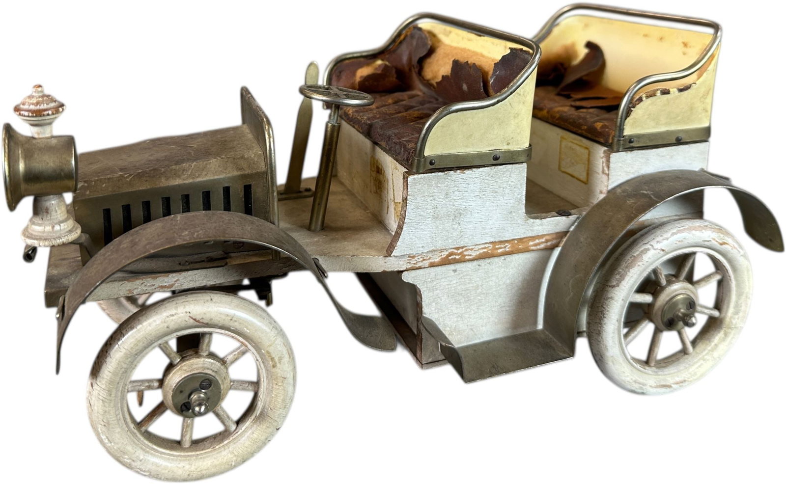 WIND-UP AUTOMOBILE SMOKERS COMPANION (1 of 12)