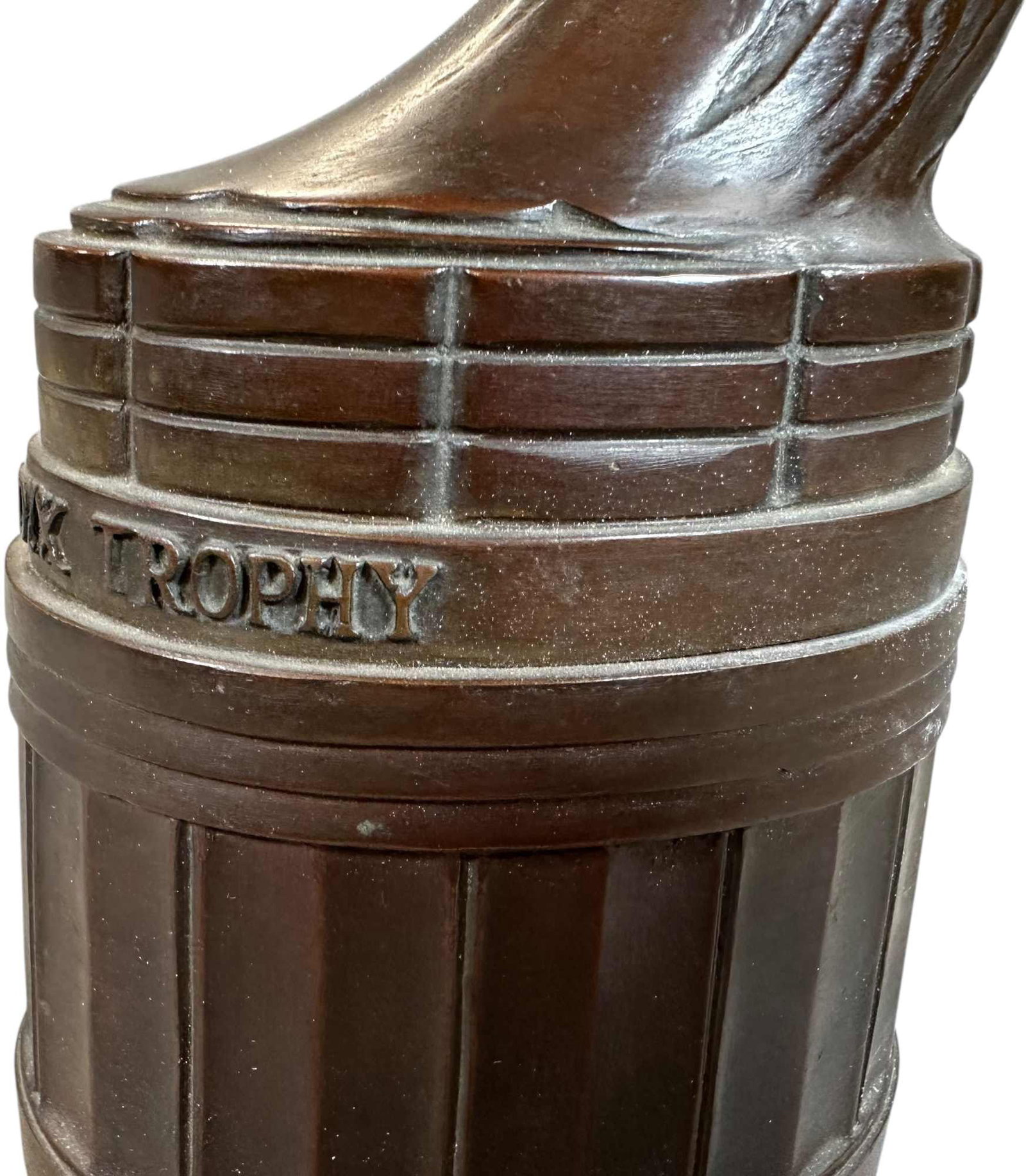 VINCENT BENDIX BRONZE AVIATION TROPHY - 9