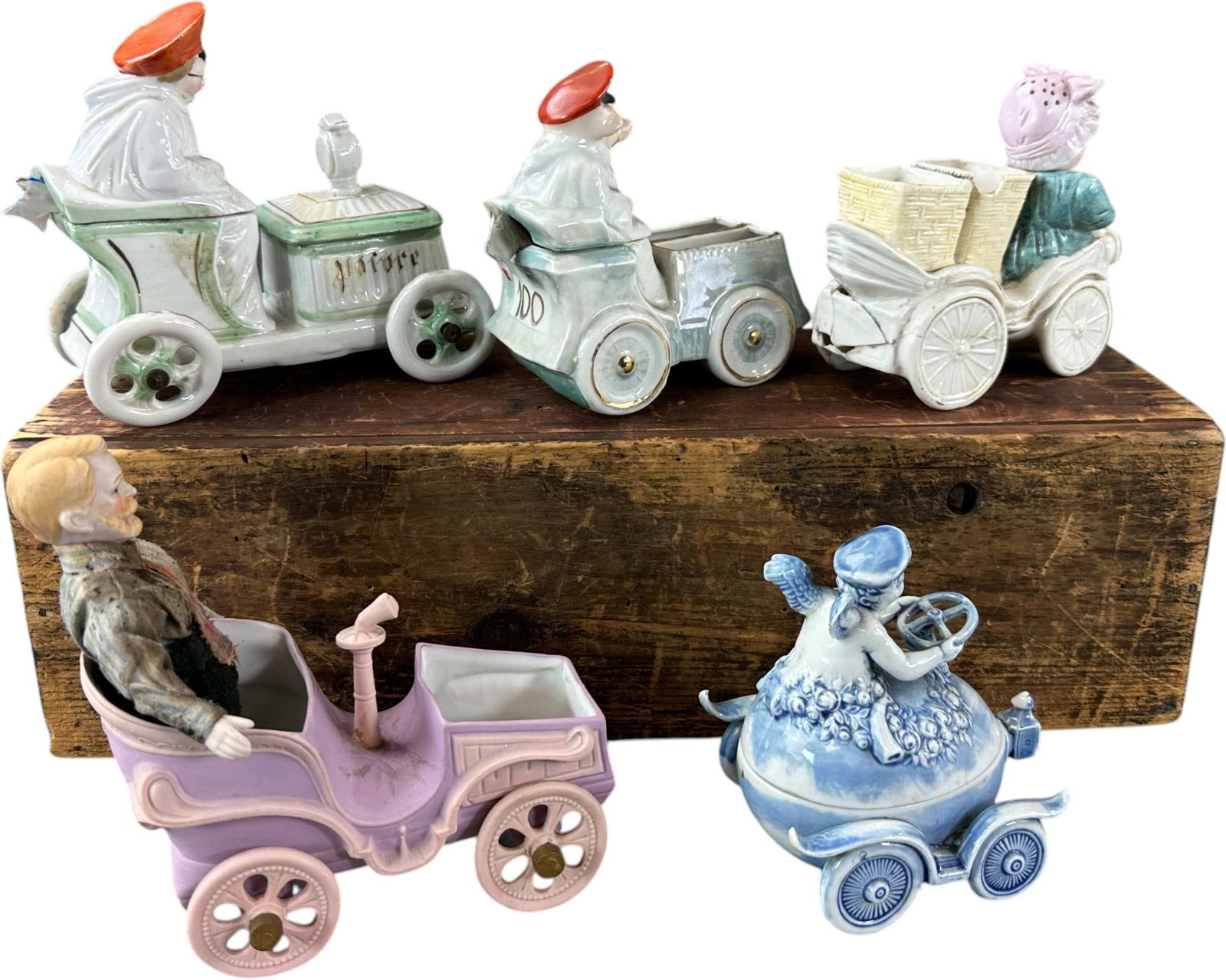 FIVE CERAMIC AUTOMOTIVE THEME CONDIMENT SETS - 3