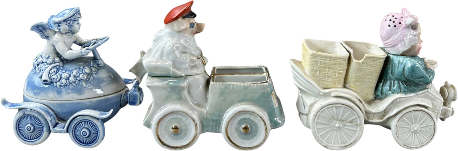 FIVE CERAMIC AUTOMOTIVE THEME CONDIMENT SETS - 5