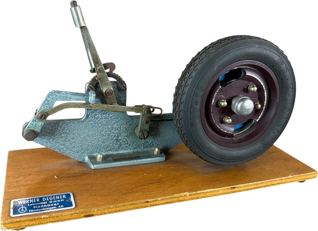 WERNER DEGENER BRAKE DEMONSTRATION MODEL: 504. WERNER DEGENER BRAKE DEMONSTRATION MODEL | 13.5" l. | (Excellent Condition) | $150 - $300