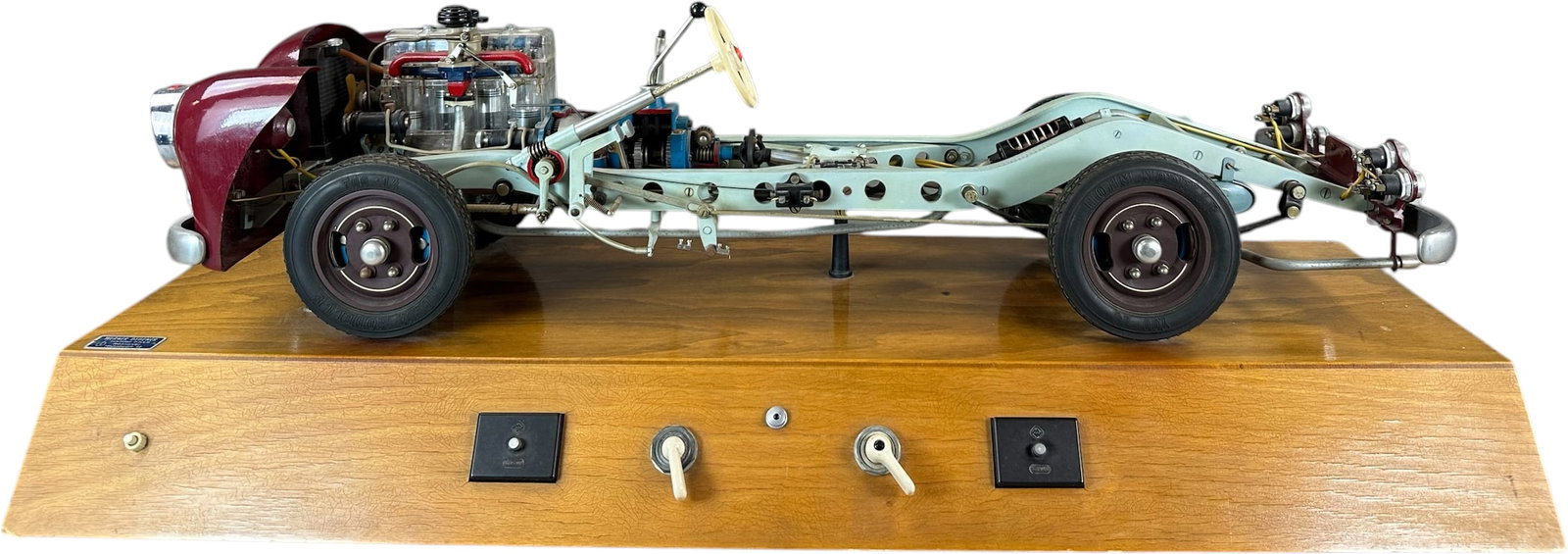 GERMAN WERNER DEGENER EDUCATIONAL MODEL: 505. GERMAN WERNER DEGENER EDUCATIONAL MODEL | Large electrified training/education model from the 1950s with significant detail and moving parts with control switches at front of wooden base, made
