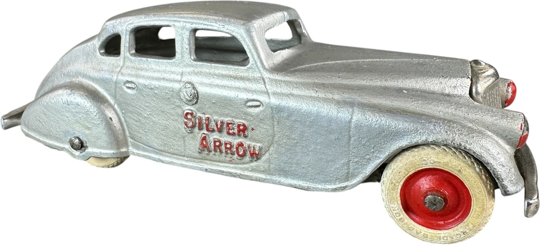 ARCADE 1933 PIERCE SILVER ARROW (1 of 7)