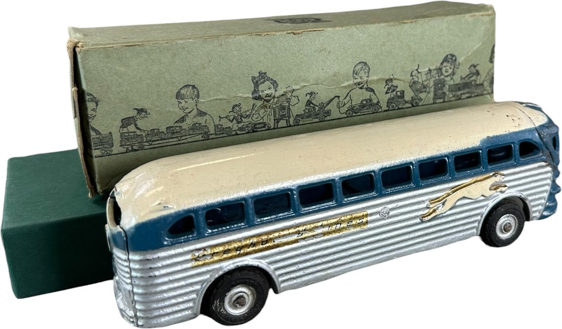 BOXED ARCADE GREYHOUND BUS - 4