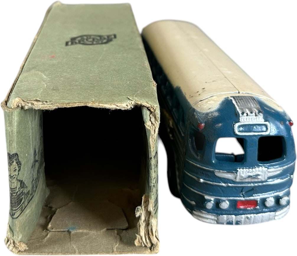 BOXED ARCADE GREYHOUND BUS - 7