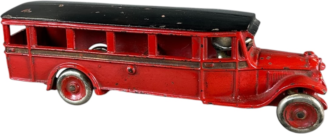 ARCADE PARLOR COACH BUS - 2