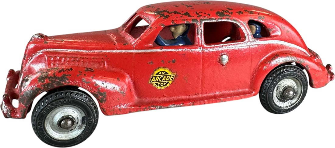 SCARCE ARCADE 1940 SEDAN (1 of 10)