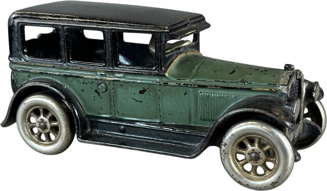 ARCADE 1927 BUICK SEDAN (1 of 9)