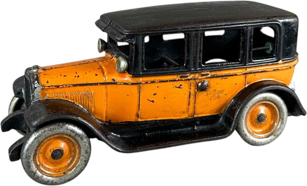 ARCADE FLAT TOP YELLOW CAB TAXI (1 of 11)