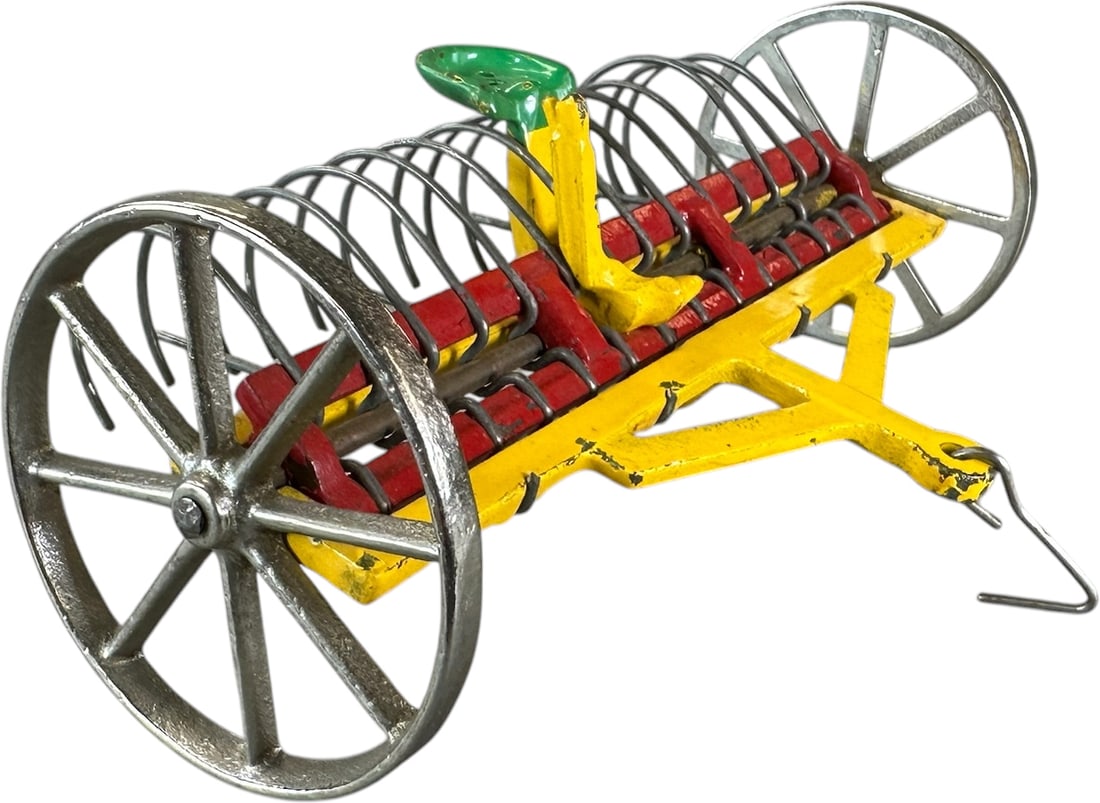 ARCADE HAY RAKE NO 703 (1 of 5)