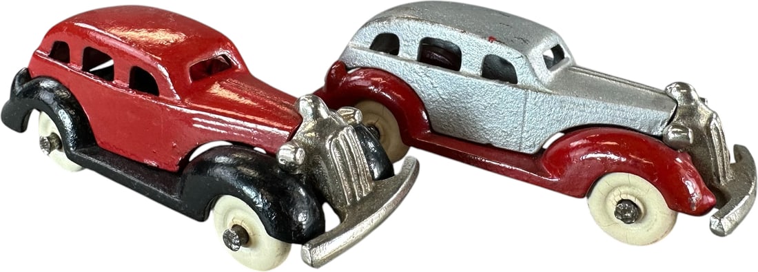 TWO KENTON 1936 PONTIAC SEDANS: 416. TWO KENTON 1936 PONTIAC SEDANS | Provenance: Ira Bernstein Collection. | 4" l. | Some small areas of touch-up and enhancement where the paint was worn, (Very Good to Excellent Condition) | $250