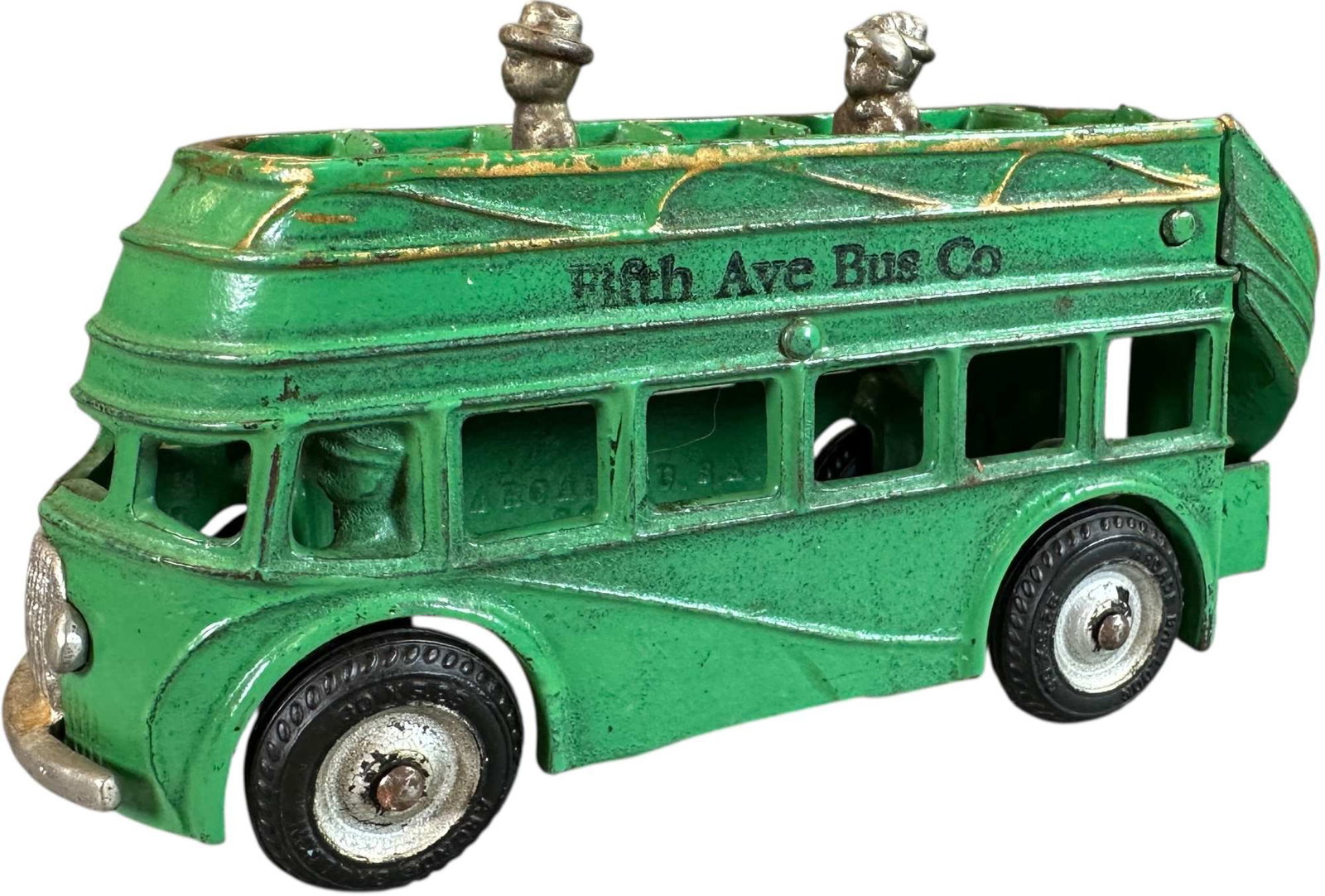 ARCADE 5TH AVE DOUBLE DECKER BUS (1 of 11)