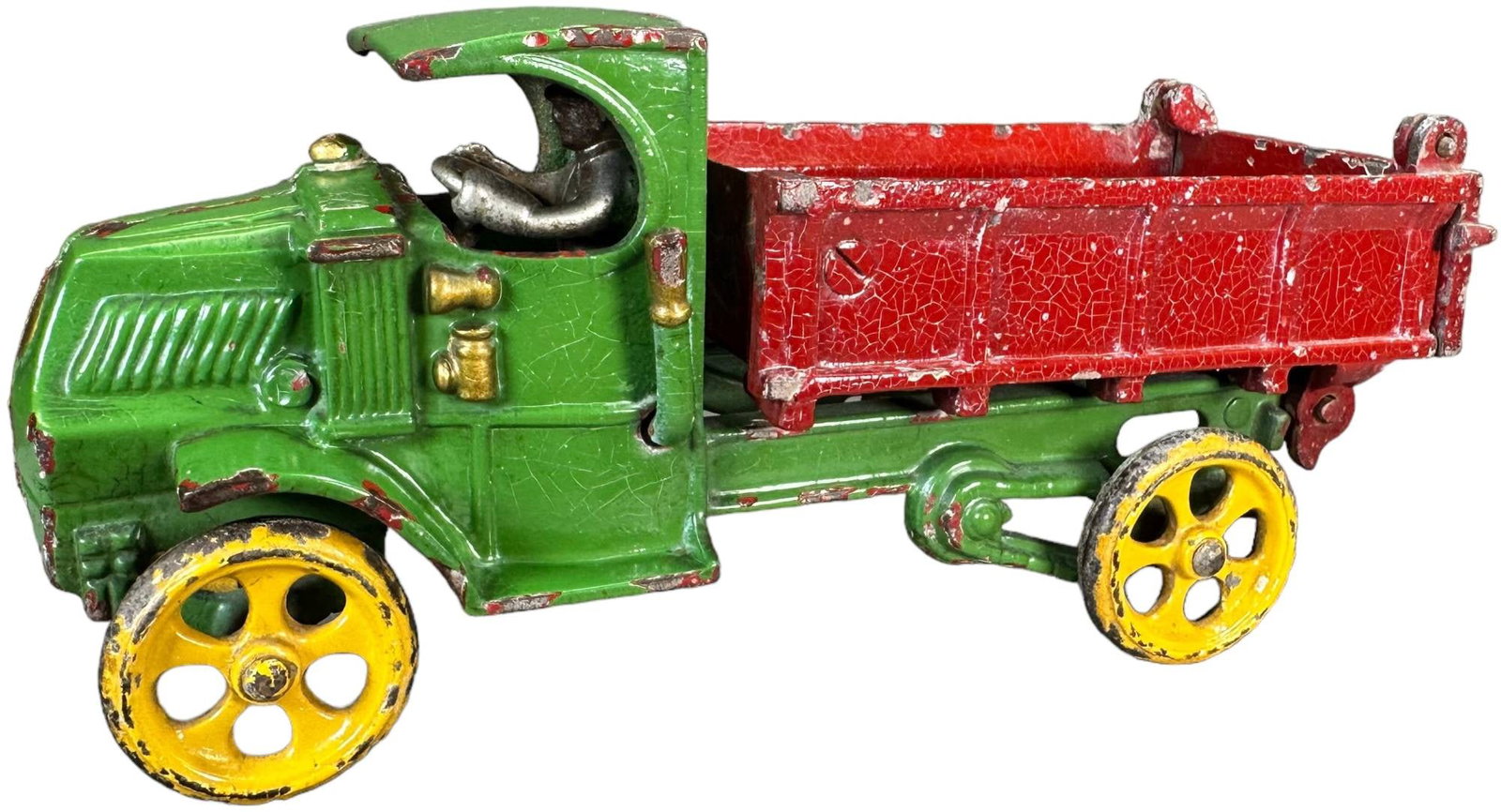 LARGE HUBLEY MACK DUMP TRUCK (1 of 11)