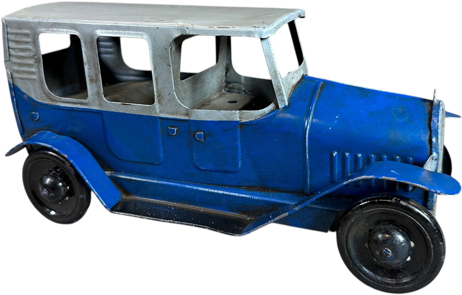 REPUBLIC 1928 MULTICOLOR SEDAN (1 of 10)
