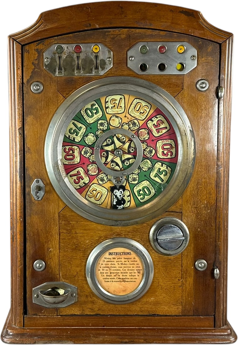 FRENCH MICKEY ROULETTE COIN-OPERATED GAME (1 of 7)