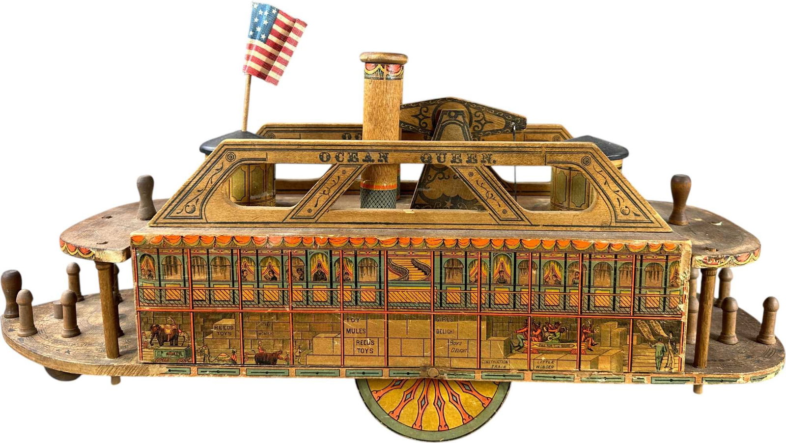 REED PADDLE WHEELER RIVER QUEEN (1 of 8)
