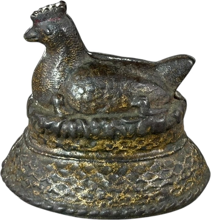 HEN ON NEST STILL BANK (1 of 5)