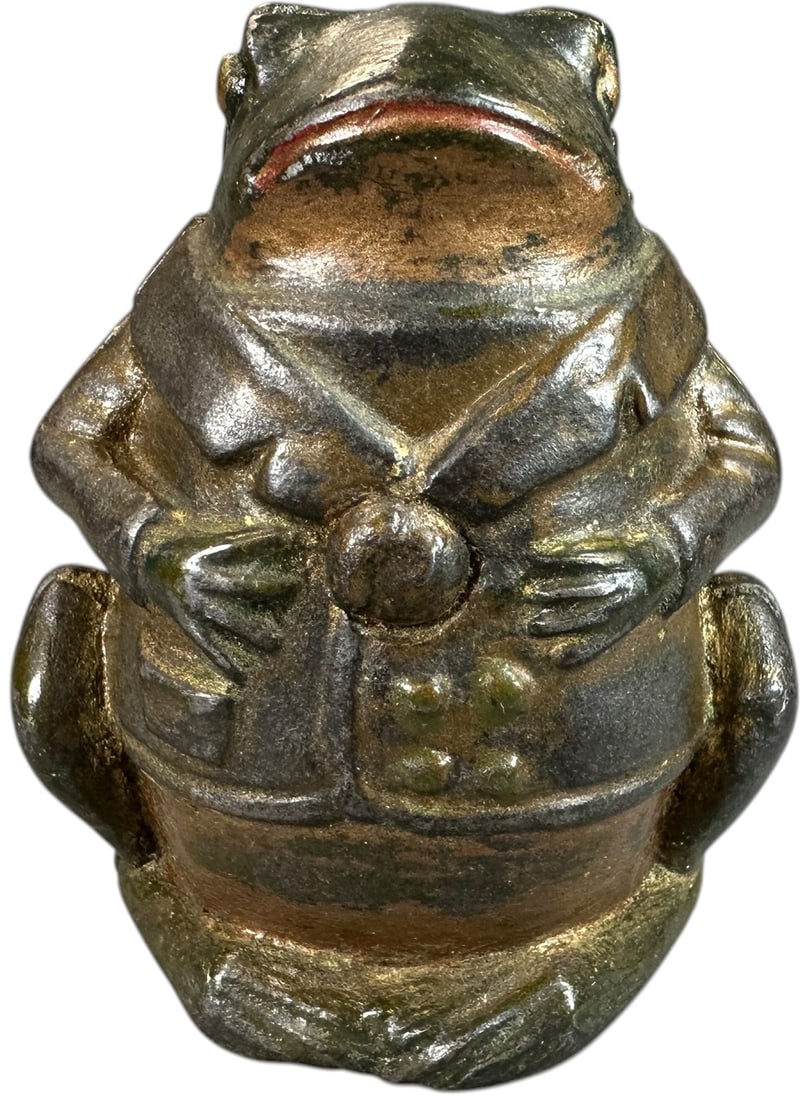 PUG FROG STILL BANK (1 of 6)