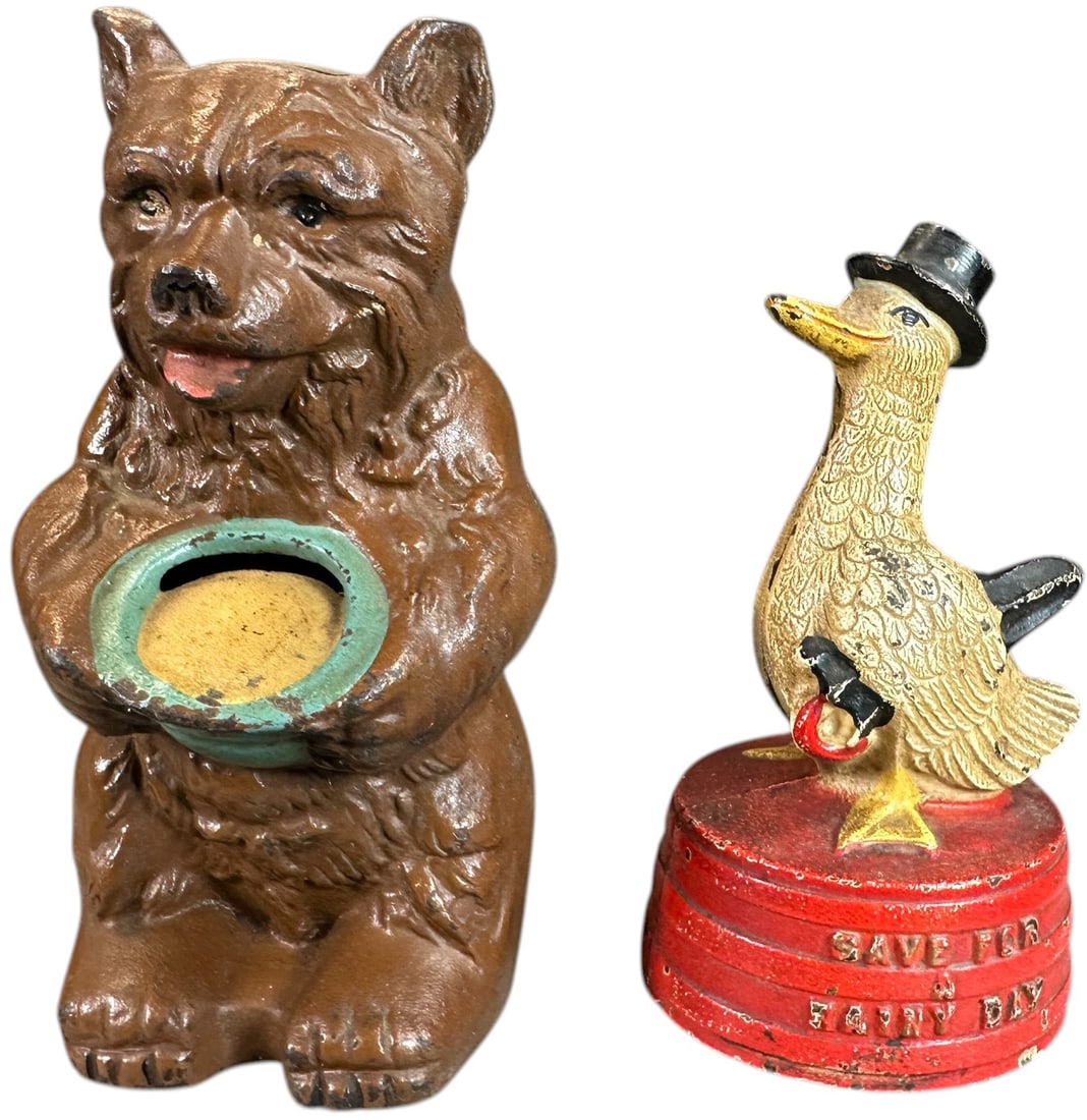 TWO HUBLEY ANIMALS STILL BANK (1 of 5)