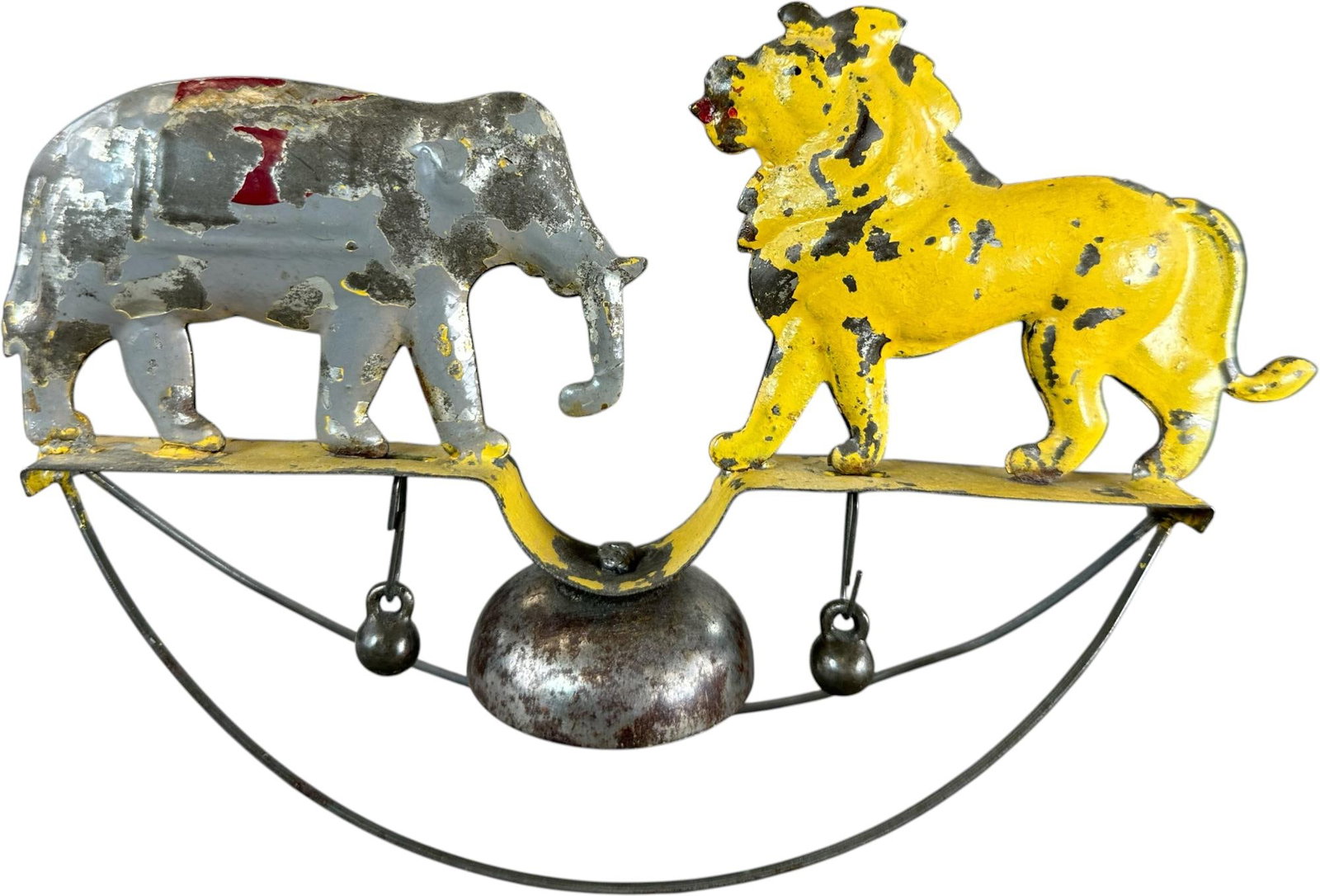 ALTHOF BERMANN ELEPHANT & LION BELL TOY (1 of 7)
