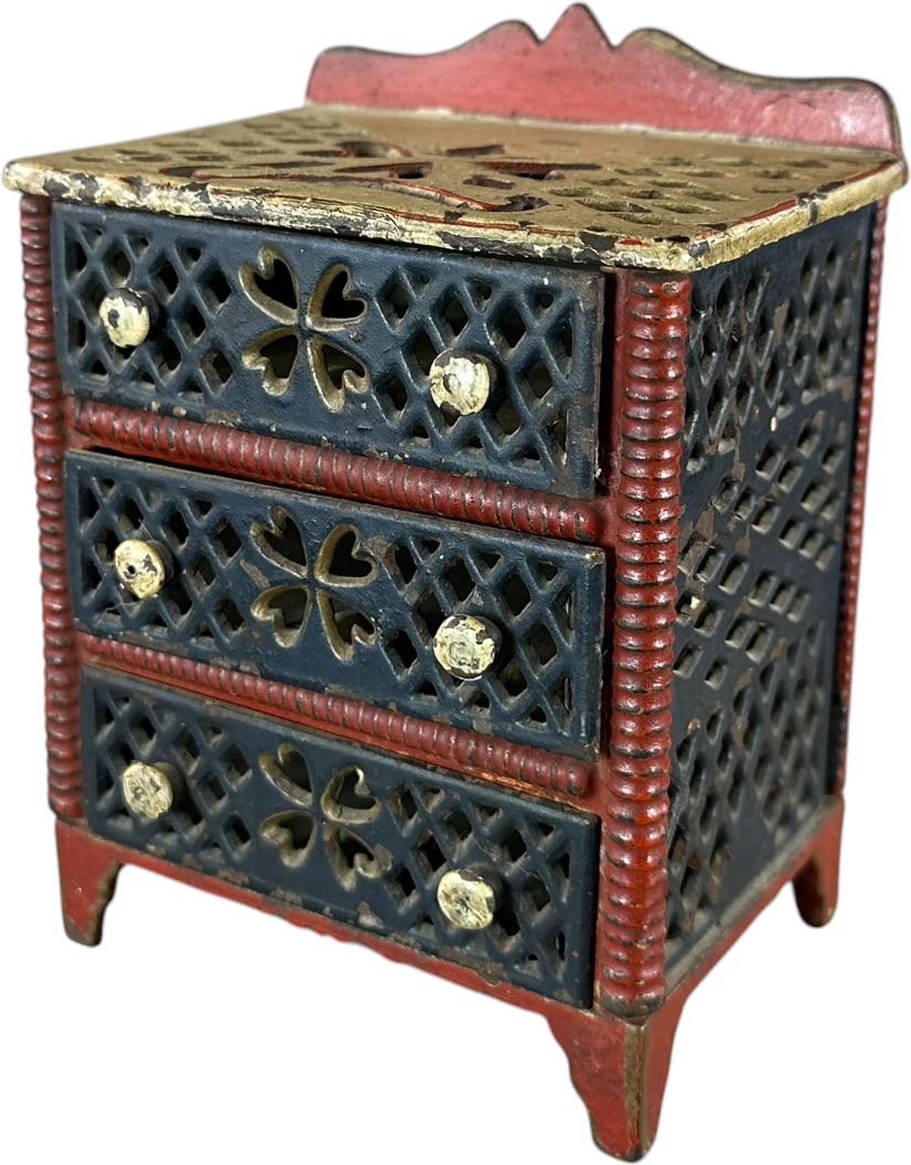 J&E STEVENS PAINTED DRESSER (1 of 7)