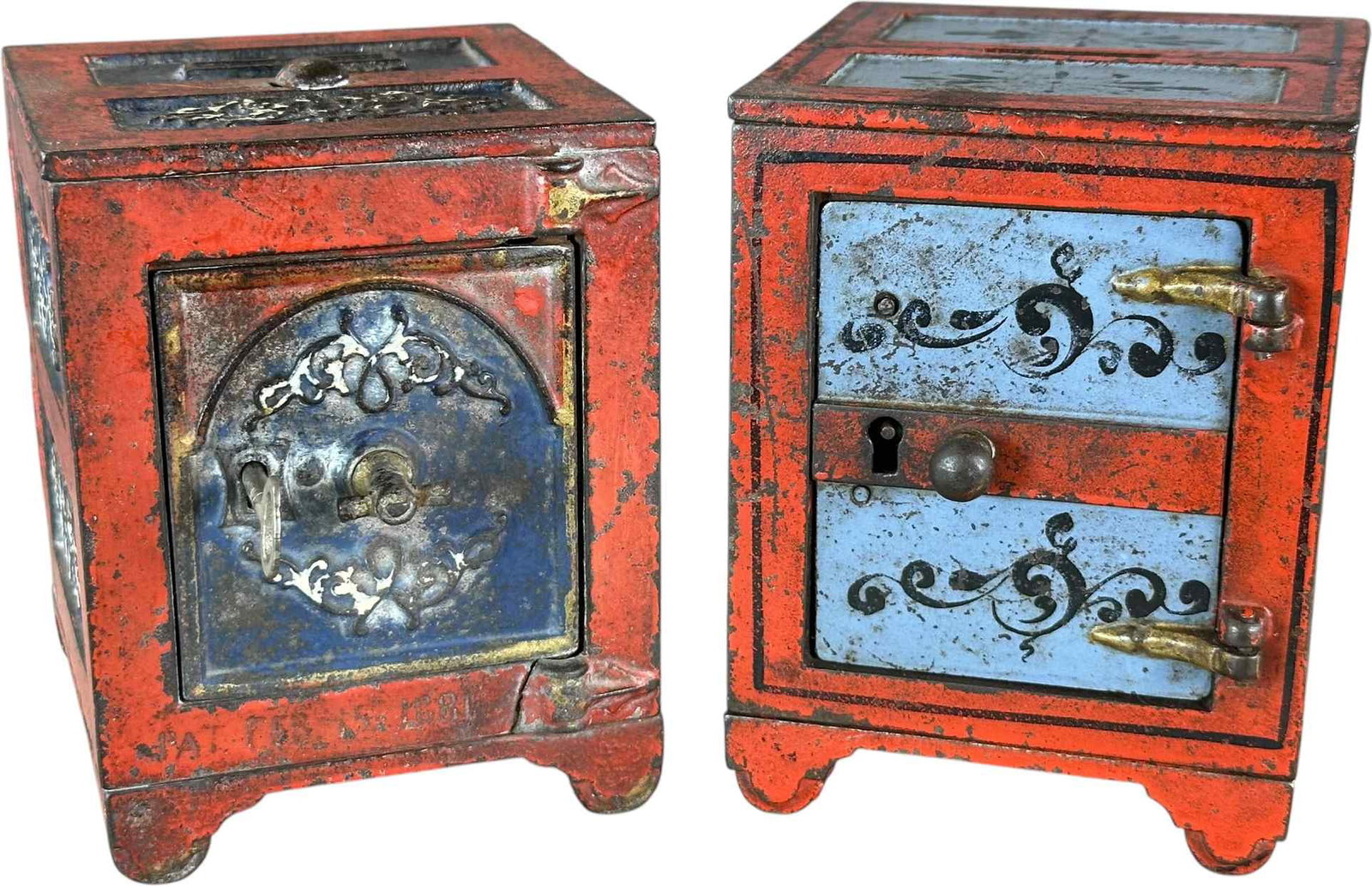 ARCHED DOOR & CENTER KNOB SAFES STILL BANKS (1 of 6)
