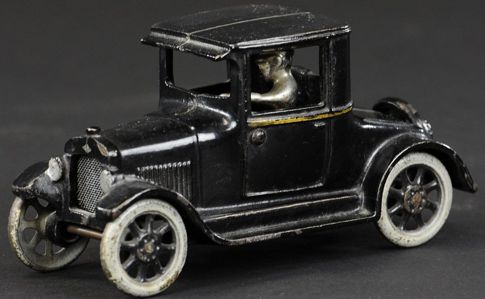 ARCADE 1924 CHEVROLET UTILITY COUPE