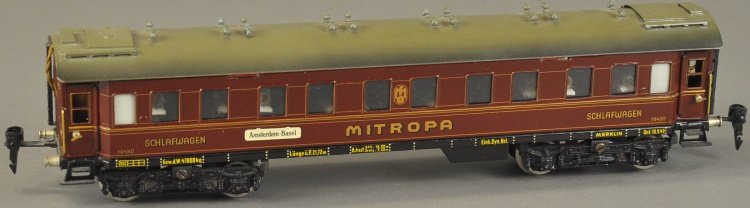 MARKLIN 19430 MITROPA SCHLAFWAGEN: Germany, 'O' gauge, brown body, includes sleeping car with interior. 15 3/4" l.