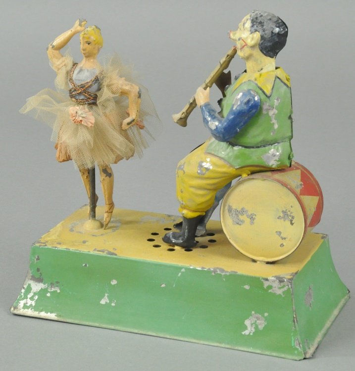 GUNTHERMANN MUSICIAN AND BALLERINA (1 of 4)
